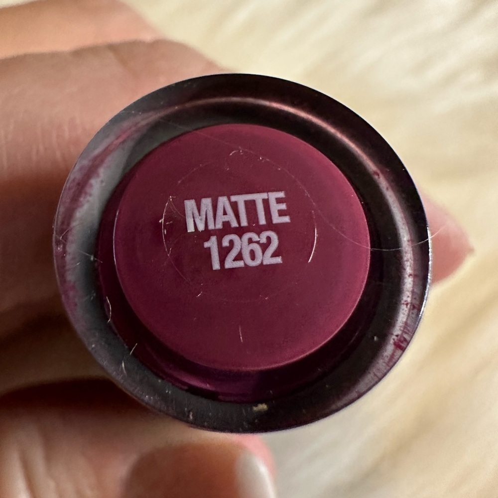 🩷5/$10 Hard Candy Matte Lipstick - Rich Berry 1262